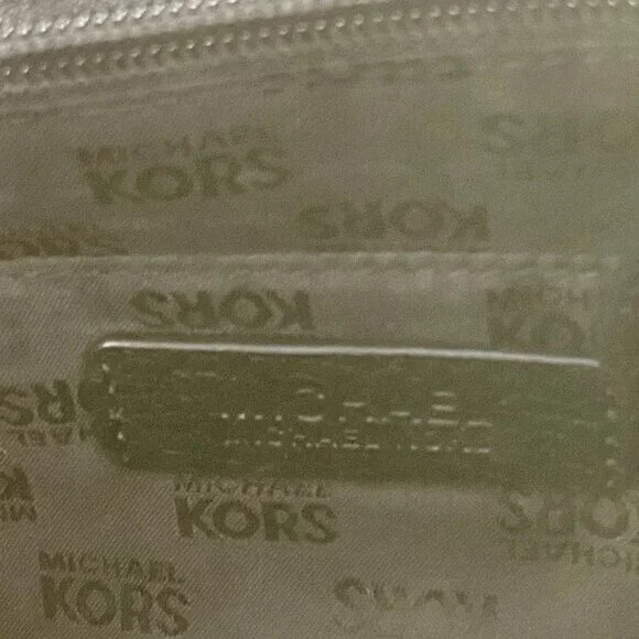 Michael Kors Bedford Black Drawstring Backpack with Gold Hardware - Picture 12 of 12